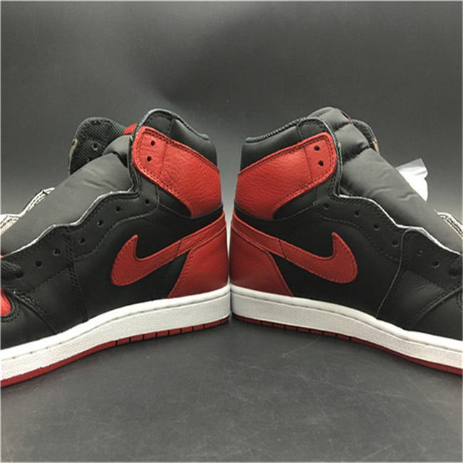 AJ1 Air Jordan 1 Retro High OG Banned  555088-001