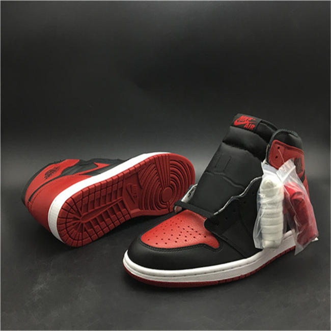 AJ1 Air Jordan 1 Retro High OG Banned  555088-001