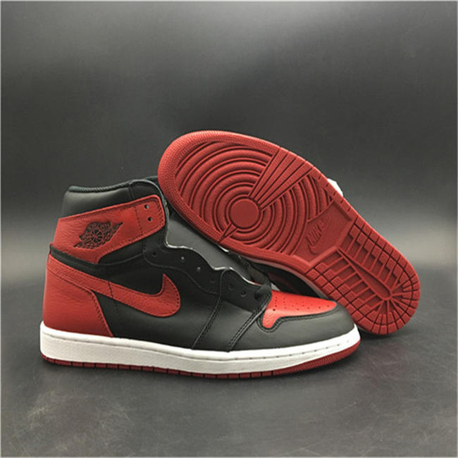 AJ1 Air Jordan 1 Retro High OG Banned  555088-001