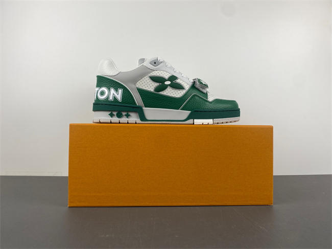 Louis Vuitton LV trainer 1823-113