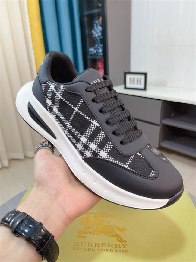 Burberry Sneaker 1