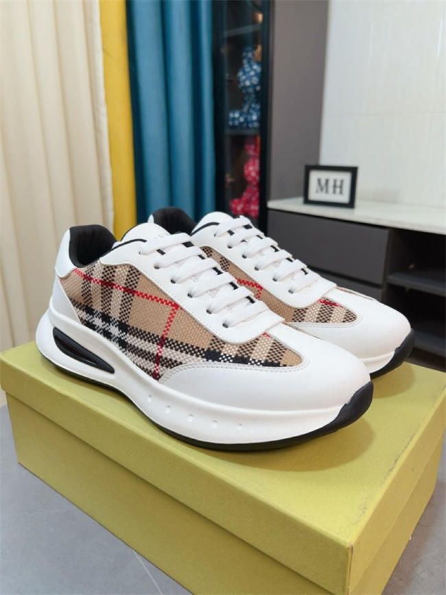 Burberry Sneaker 2