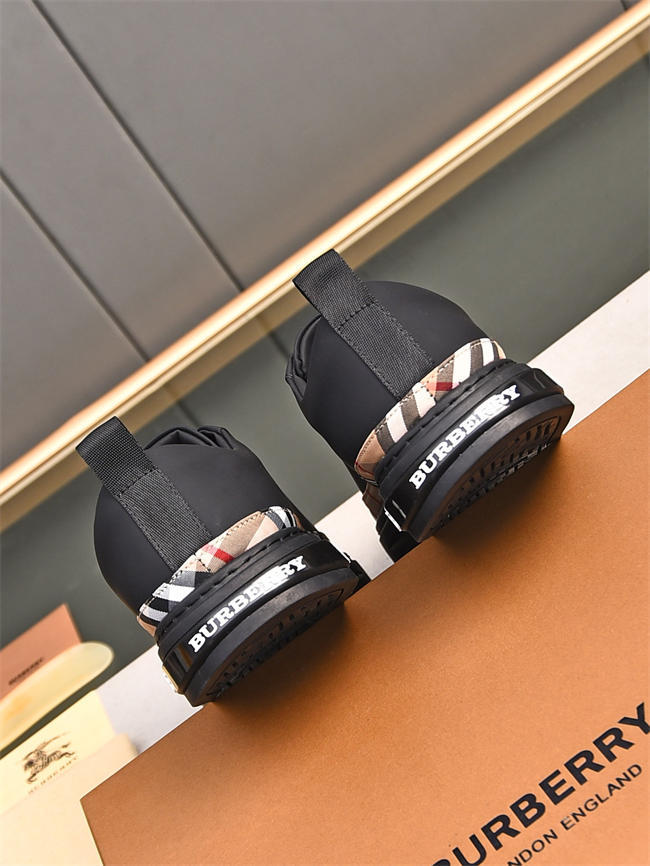 Burberry Sneaker 4