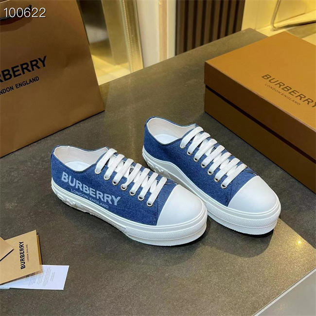 Burberry Sneaker 9