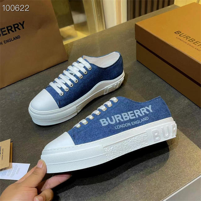 Burberry Sneaker 9