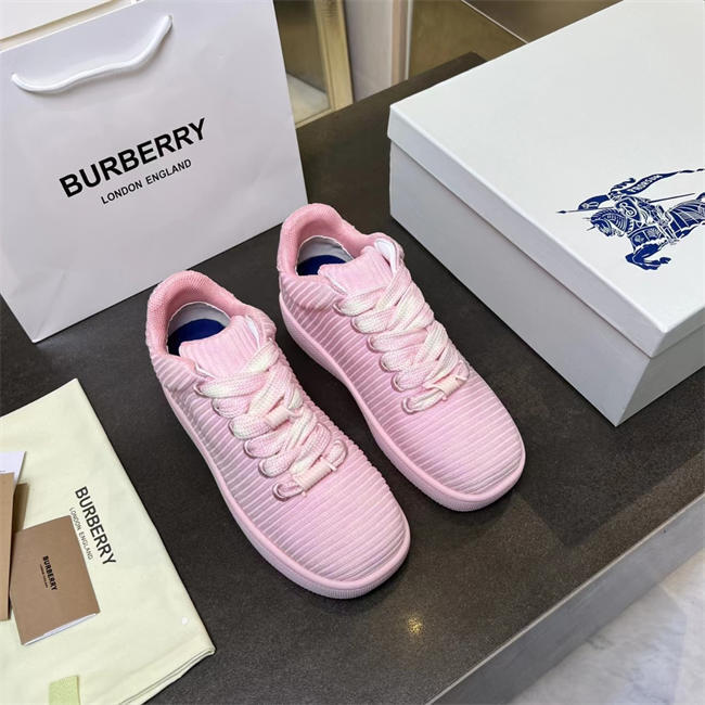 Burberry Sneaker 13