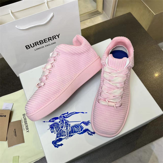 Burberry Sneaker 13