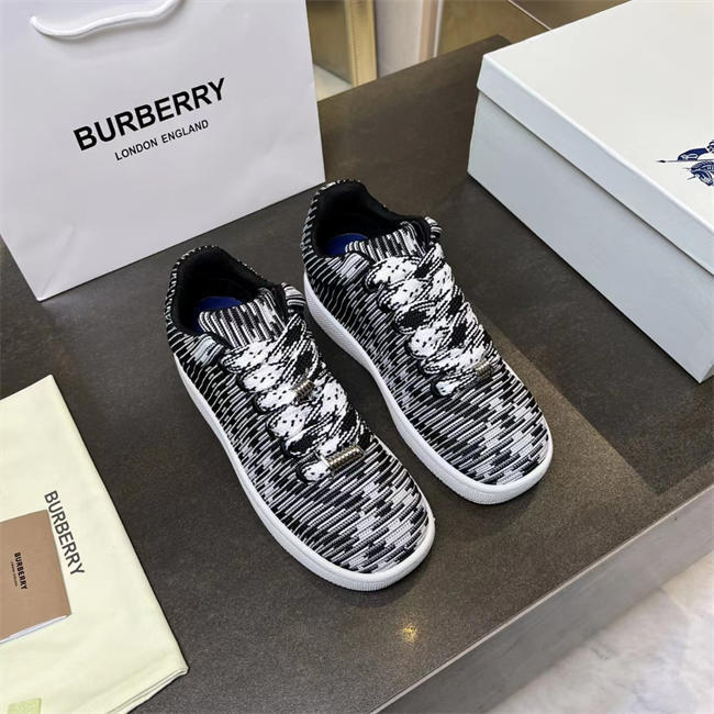 Burberry Sneaker 14