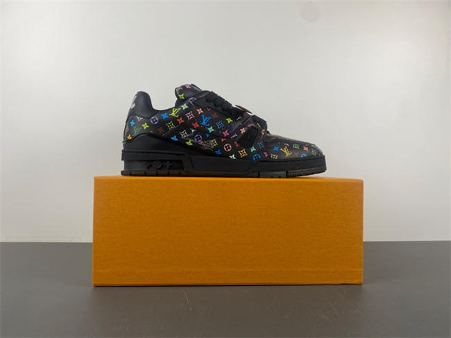 Louis Vuitton LV trainer 1823-115