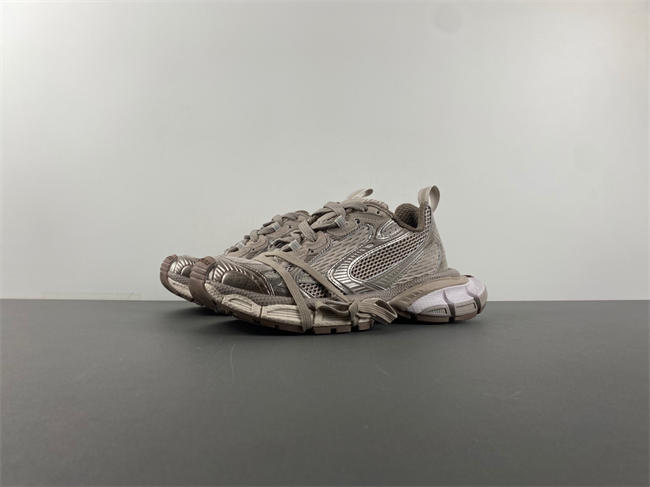 IAGA -PHANTOM SNEAKER