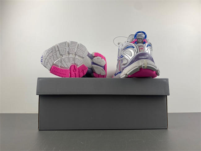 Balenciaga  772774-W3RNY-6120