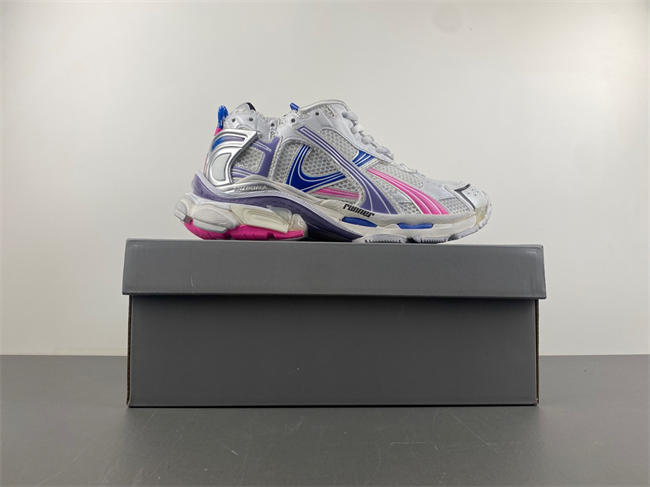 Balenciaga  772774-W3RNY-6120