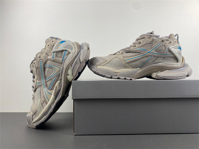 Balenciaga  772774-W3RNY-2240