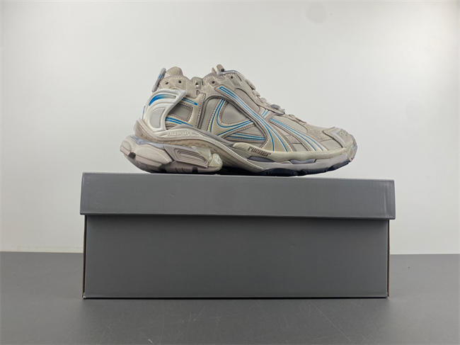 Balenciaga  772774-W3RNY-2240