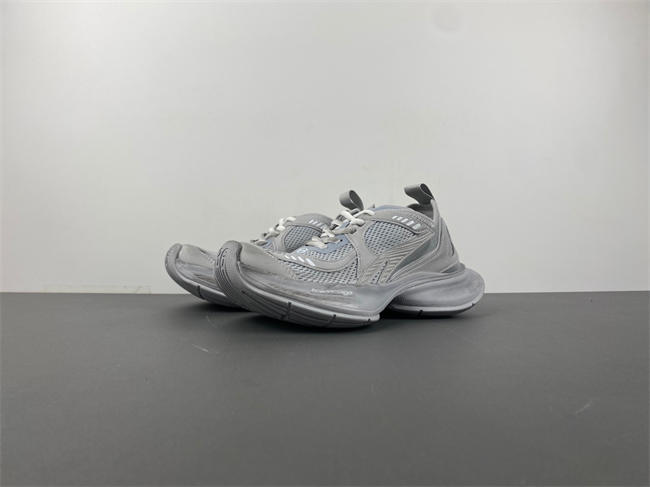 BALENCIAGA   793944 WFLGY 0315