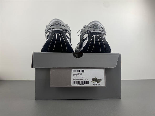 Balenciaga  803681-W3ST4-1100