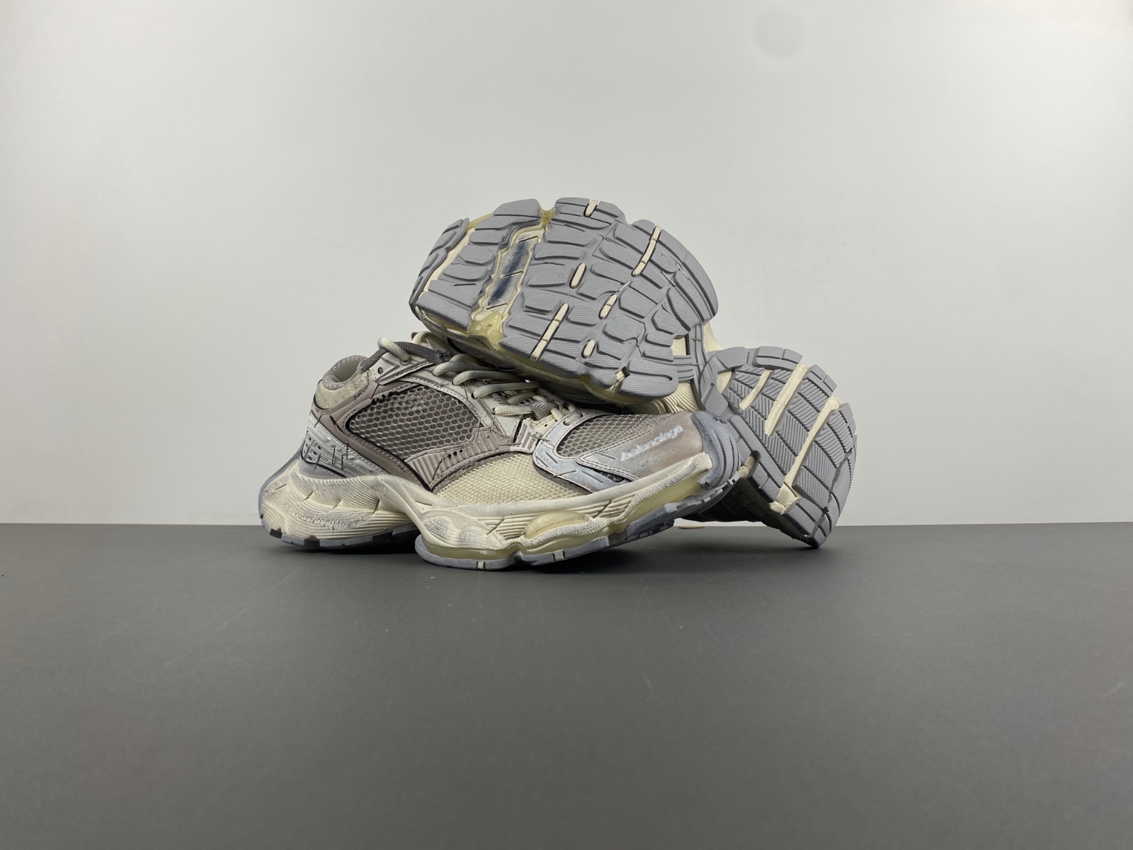 Balenciaga  803681-W3ST4-9191