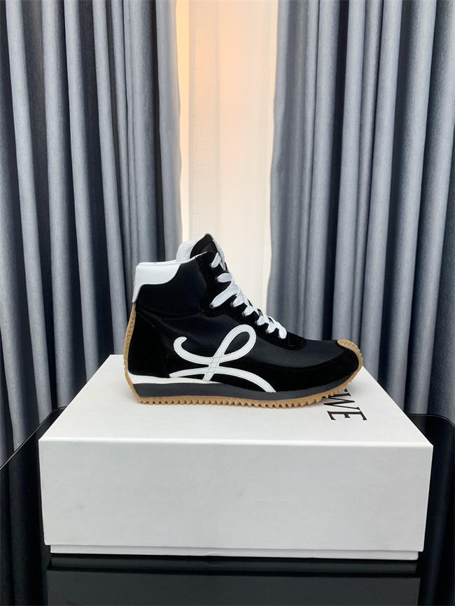 Loewe Sneaker