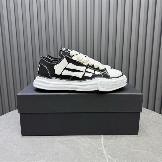 Amiri Sneaker