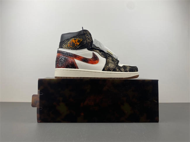 Air Jordan 1 High OG “Xuanwu” LB3165 091