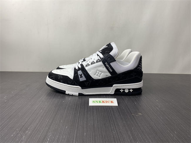 Luis Vitton Trainer 2021ss BM0159