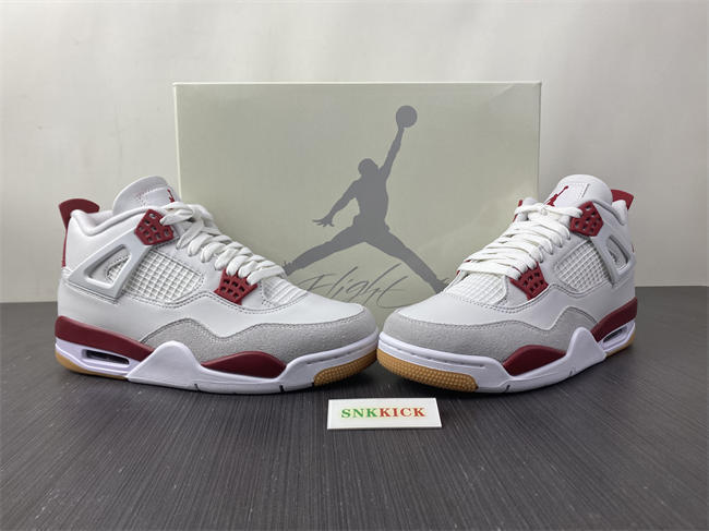 Nike SB x Air Jordan 4 Retro SP 