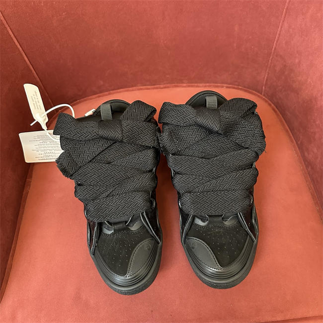 Lanvon Curb Sneaker