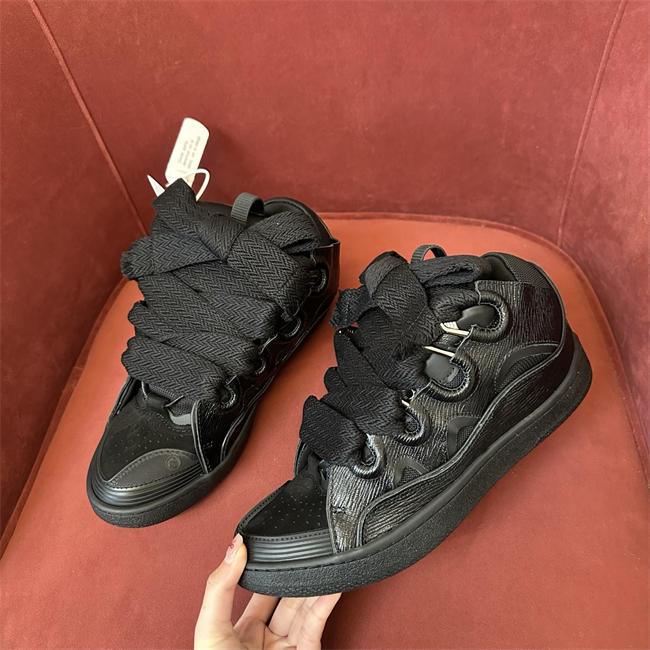 Lanvon Curb Sneaker