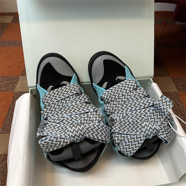 Lanvon Curb Sneaker