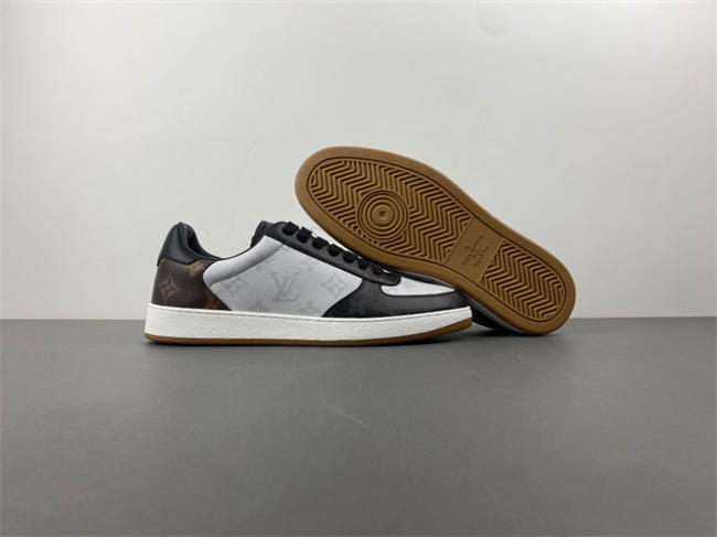 LV ARCHLIGHT SNEAKER