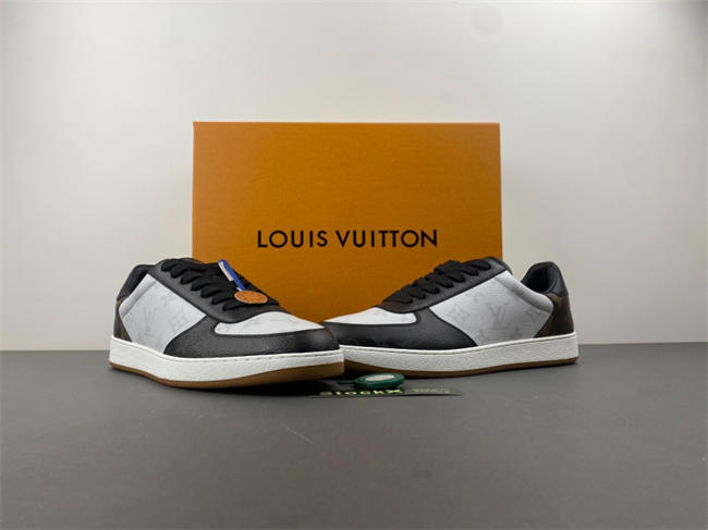 LV ARCHLIGHT SNEAKER