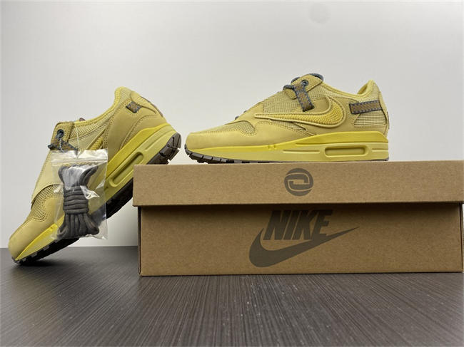 Nike Air Max 1 Travis Scott Cactus Jack Saturn Gold