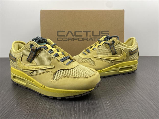 Nike Air Max 1 Travis Scott Cactus Jack Saturn Gold