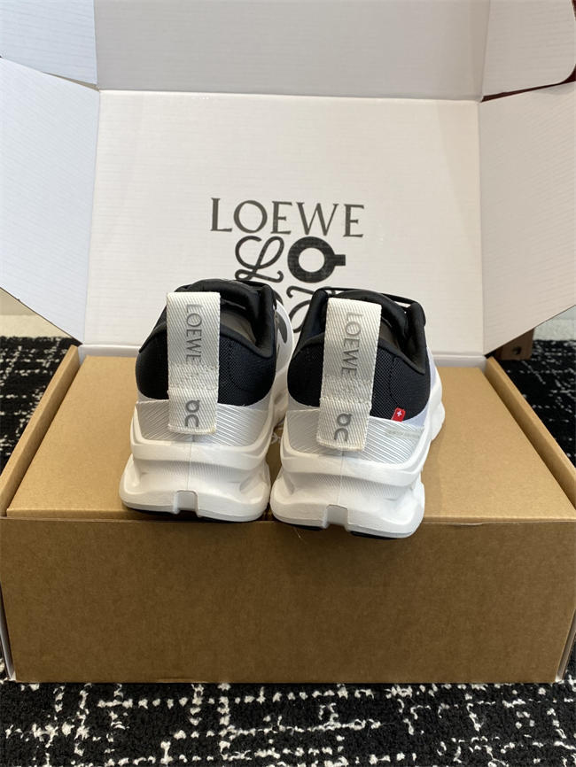 Loewe Sneaker