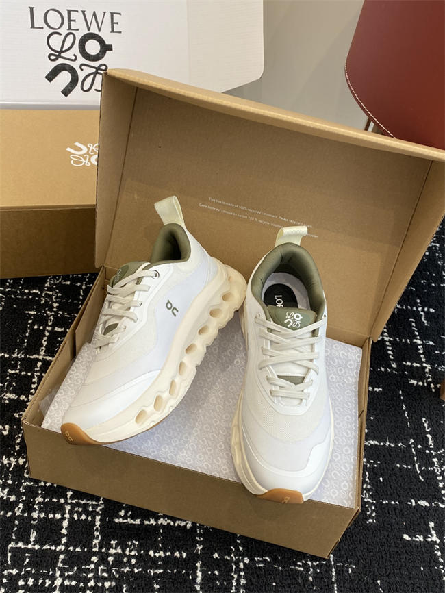 Loewe Sneaker