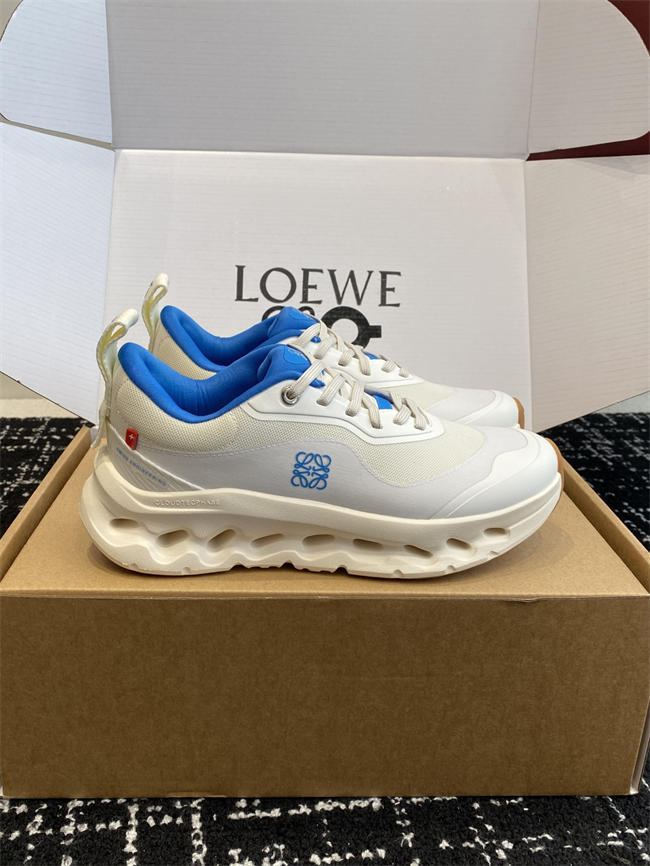 Loewe Sneaker