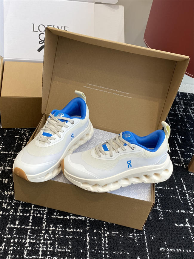 Loewe Sneaker