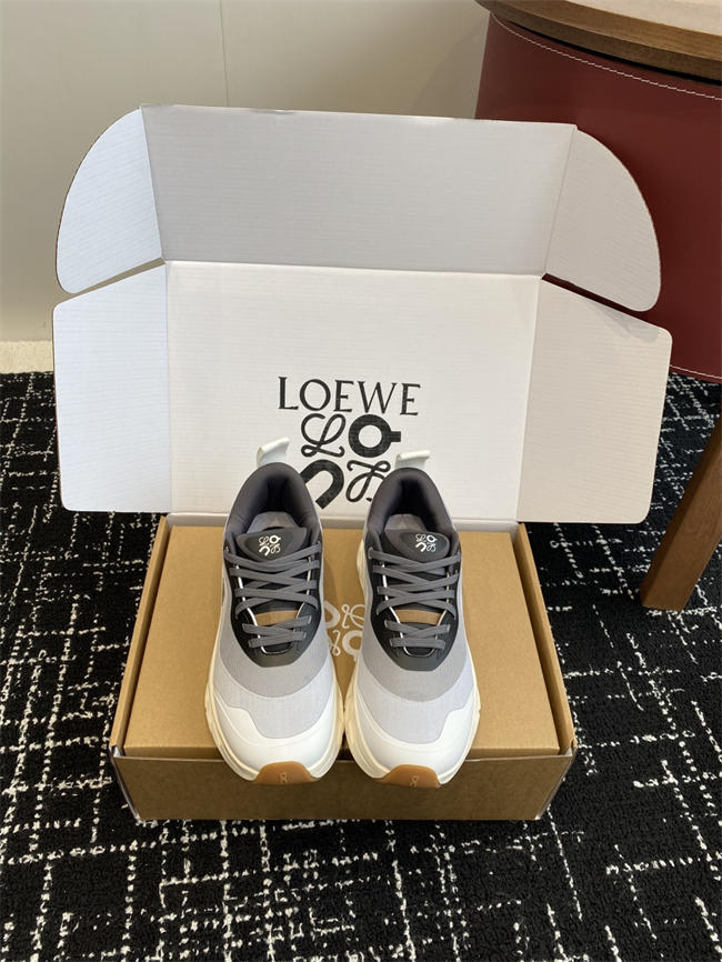 Loewe Sneaker
