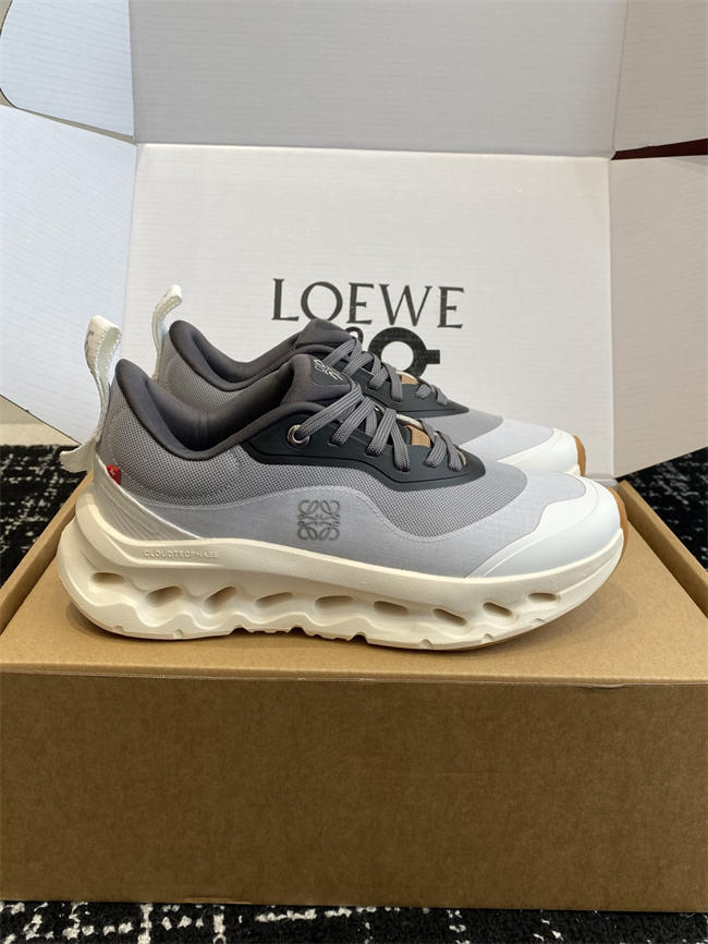 Loewe Sneaker