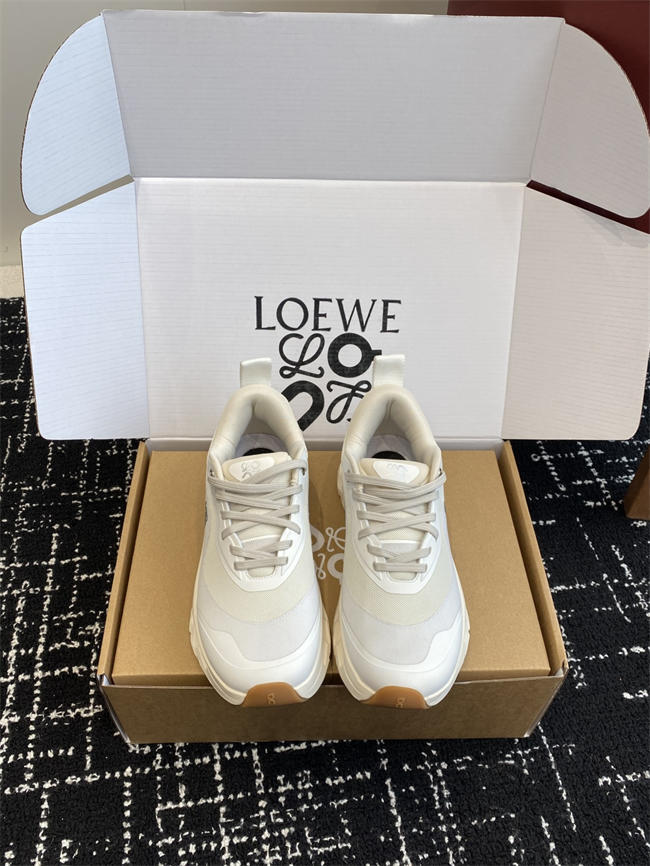 Loewe Sneaker