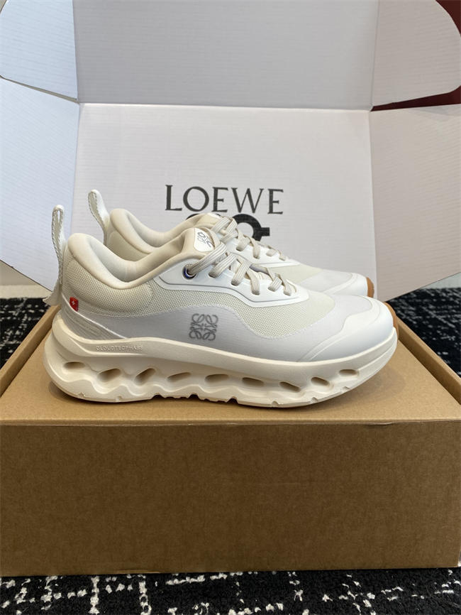 Loewe Sneaker