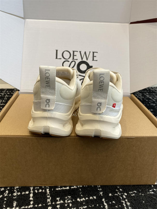 Loewe Sneaker