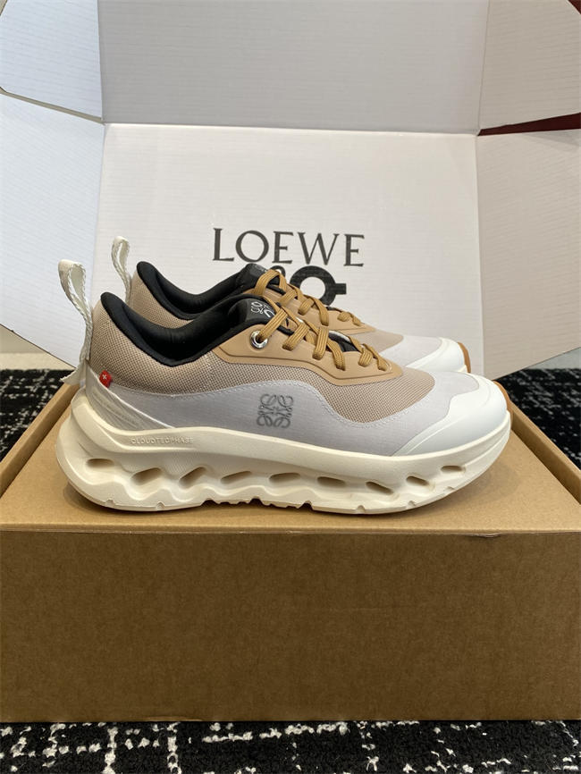 Loewe Sneaker