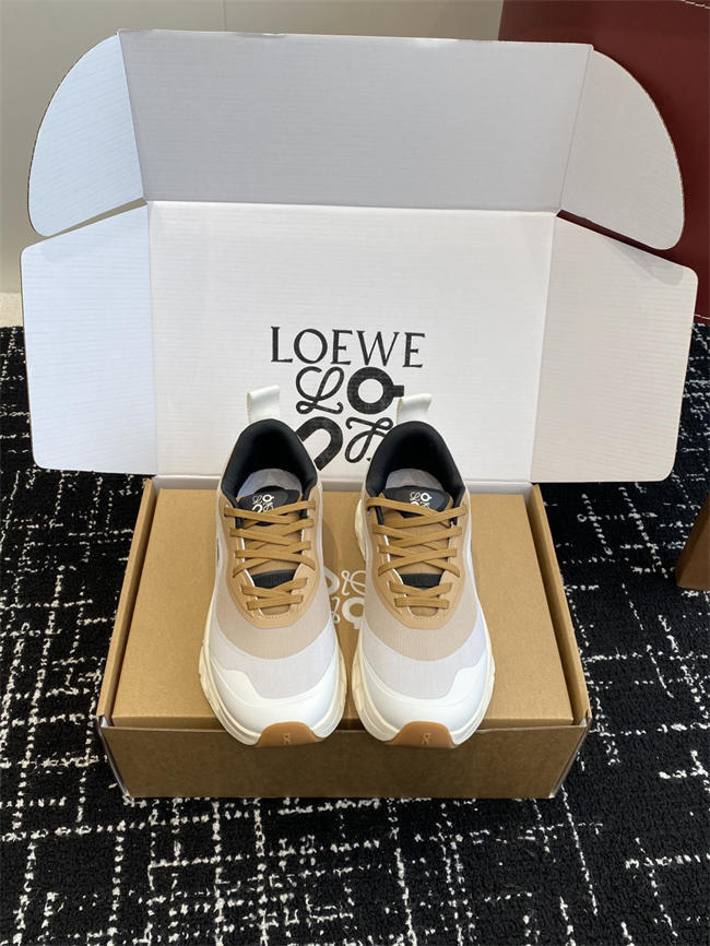 Loewe Sneaker