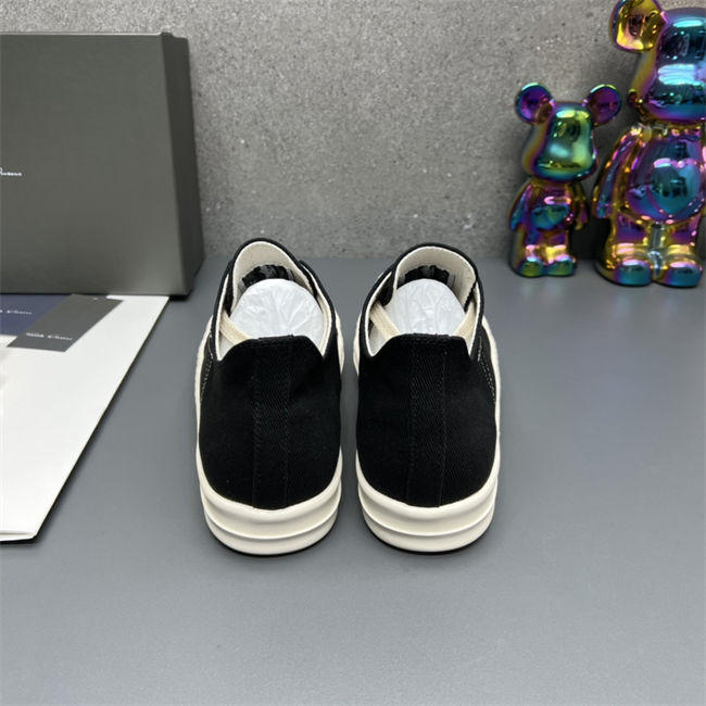 RI*K OWENS SNEAKERS