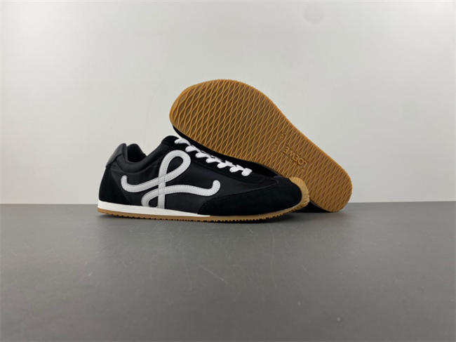 Loewe Ballet Runner