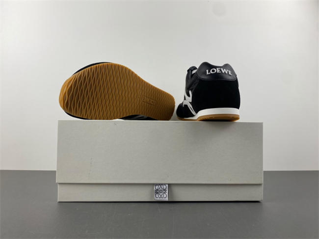 Loewe Ballet Runner