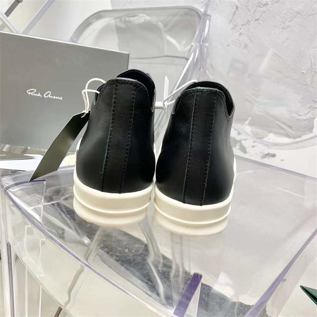 RI*K OWENS SNEAKERS
