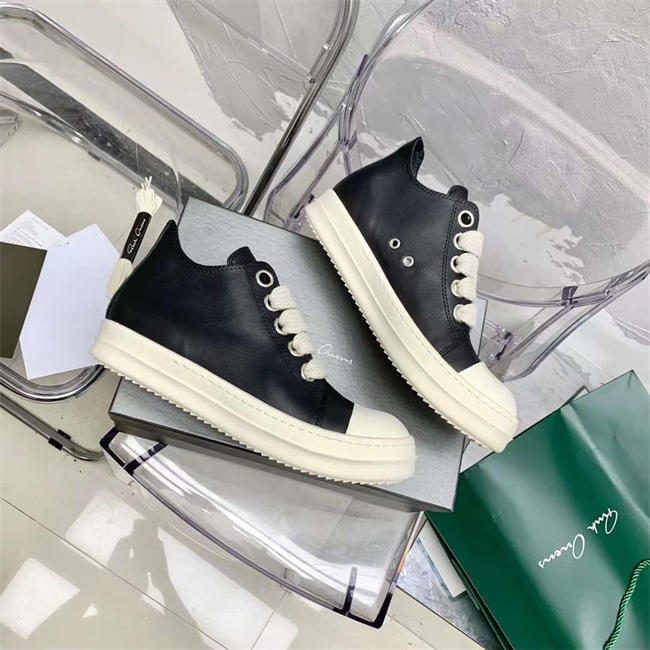 RI*K OWENS SNEAKERS