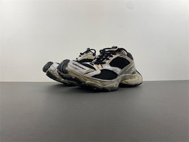 Balenciaga 803681-W3ST4-0510